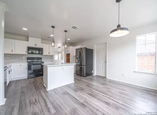 Live Oak, TX 78233,6748 Wayman Ridge