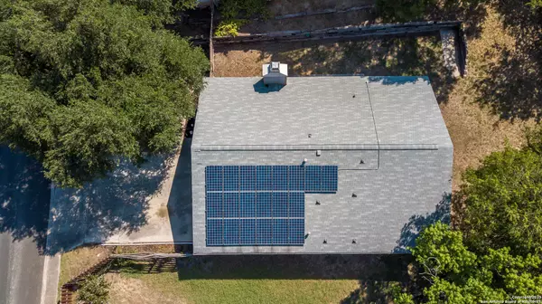 Converse, TX 78109,9915 Windburn Trail