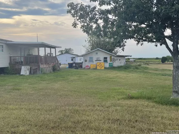 Schertz, TX 78108,6940 Green Valley