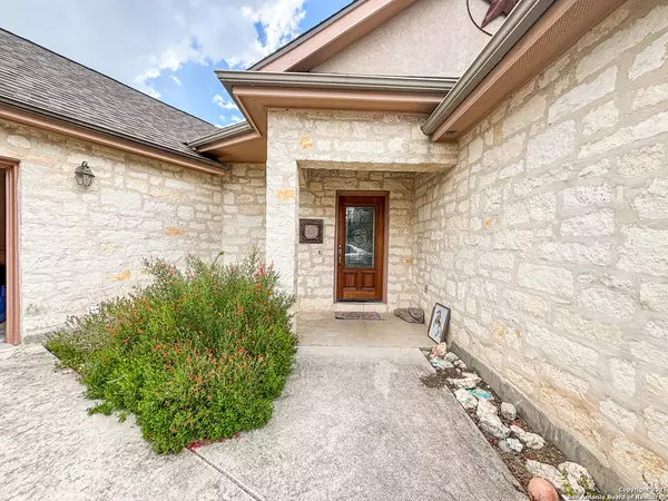 Canyon Lake, TX 78133,1211 Flaman