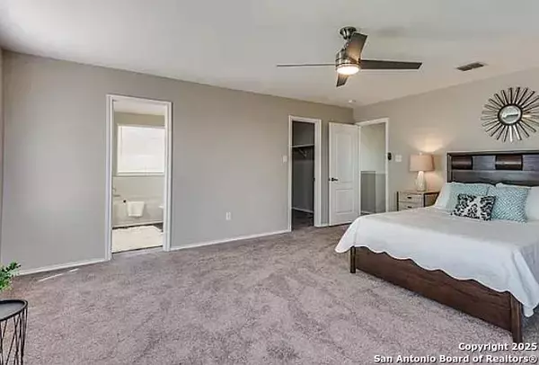 Schertz, TX 78154,5744 Columbia