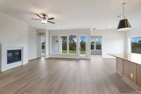 Boerne, TX 78006,421 Fandango