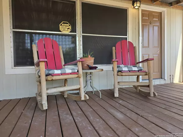 Bandera, TX 78003,200 Iroquois