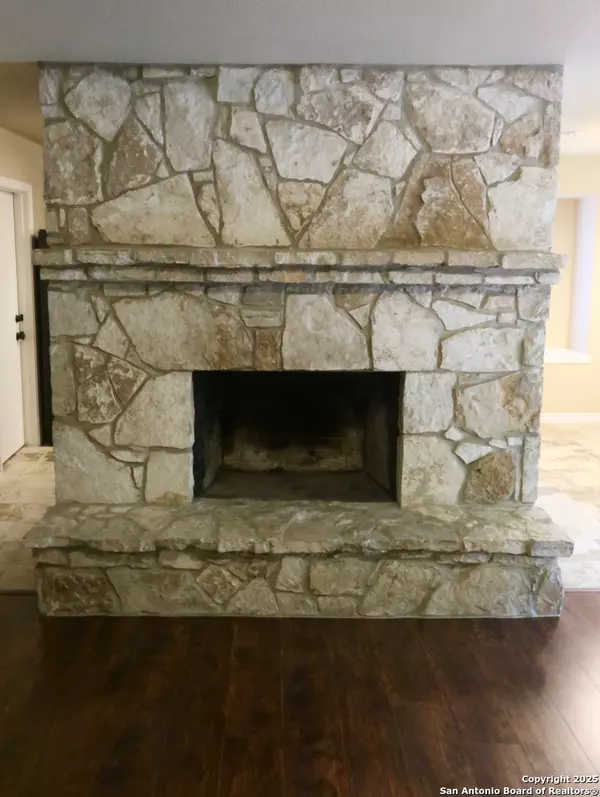 Schertz, TX 78108,4918 Tiffany