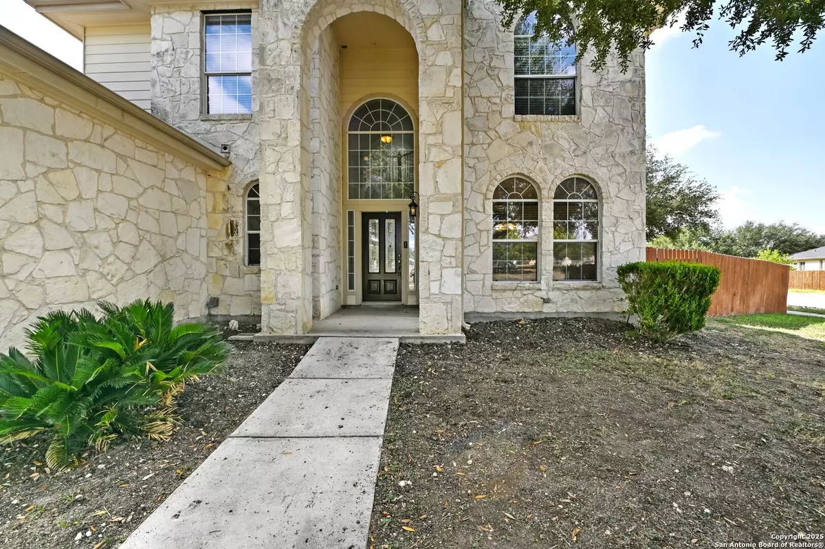 Schertz, TX 78108-2281,611 AMERICAN FLAG