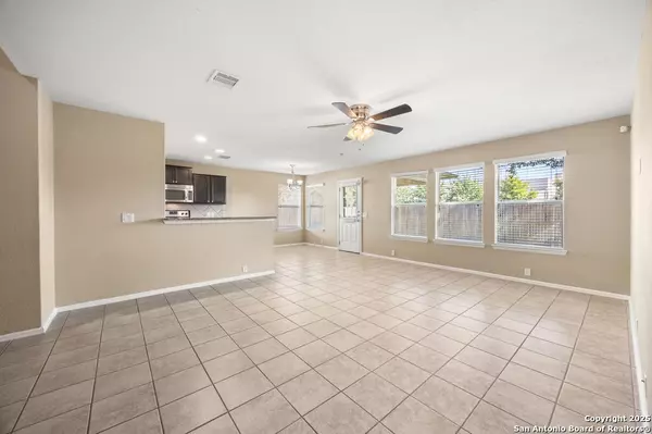 Schertz, TX 78154,1404 Hitch