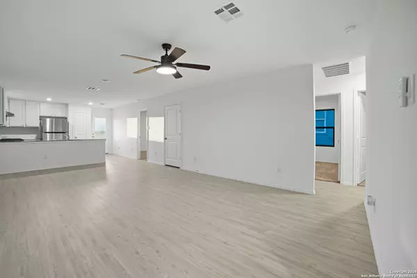 Converse, TX 78109,5410 Hornbeck Heights