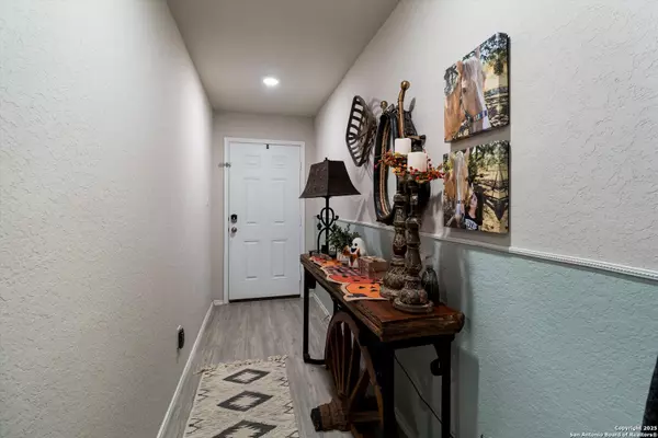 Bulverde, TX 78163,5317 Trellised