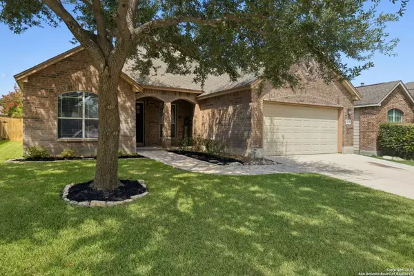 Helotes, TX 78023,8819 Gustine