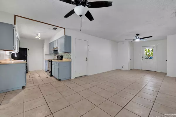 Cibolo, TX 78108,116 APACHE CIR TX