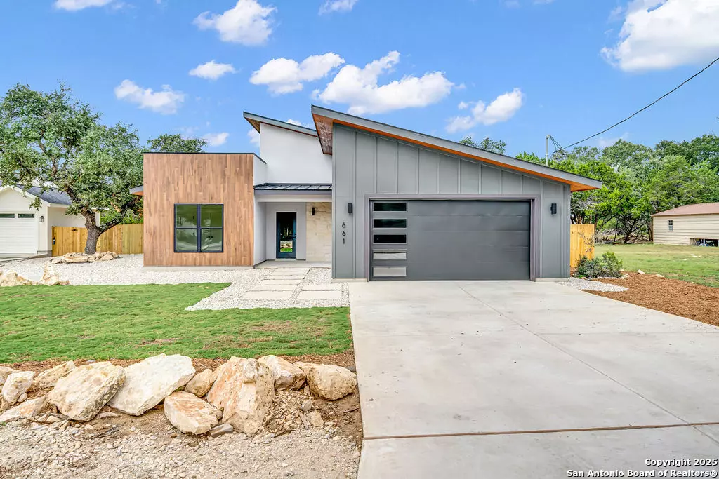 Spring Branch, TX 78070,661 Jonquil