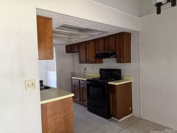 San Antonio, TX 78239,9314 Shining Star