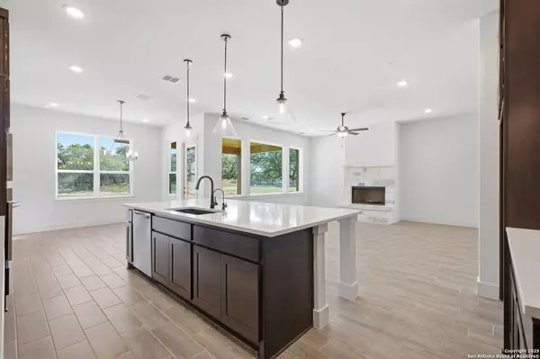 Floresville, TX 78114,171 Pradera Ridge Drive