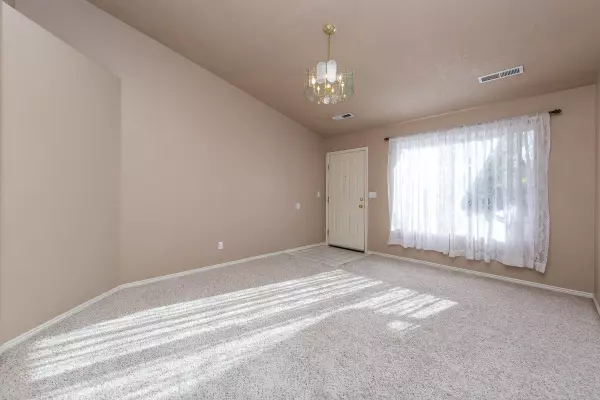 St George, UT 84770,1084 N 2100 W