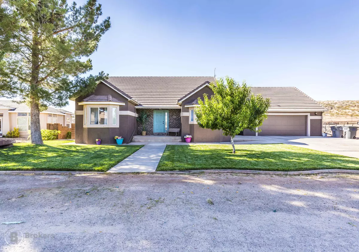 St George, UT 84790,1594 Sweetgum CIR