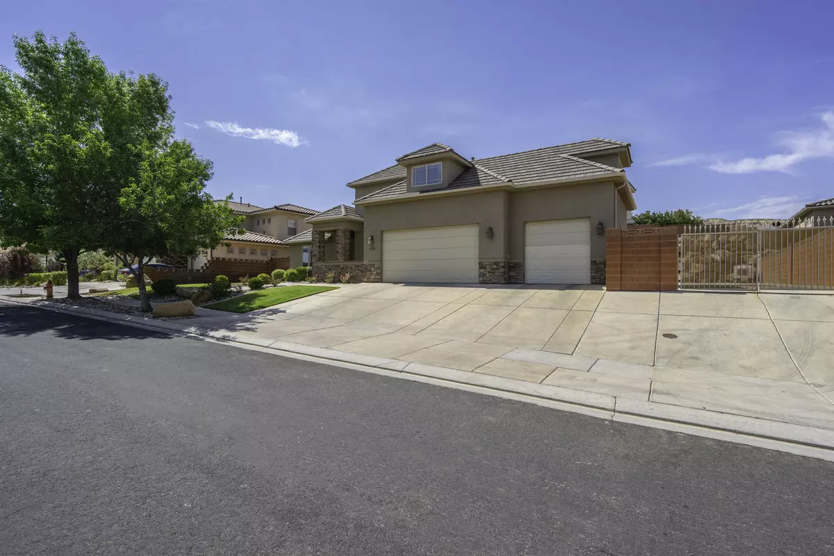 St George, UT 84790,622 Bear Claw DR