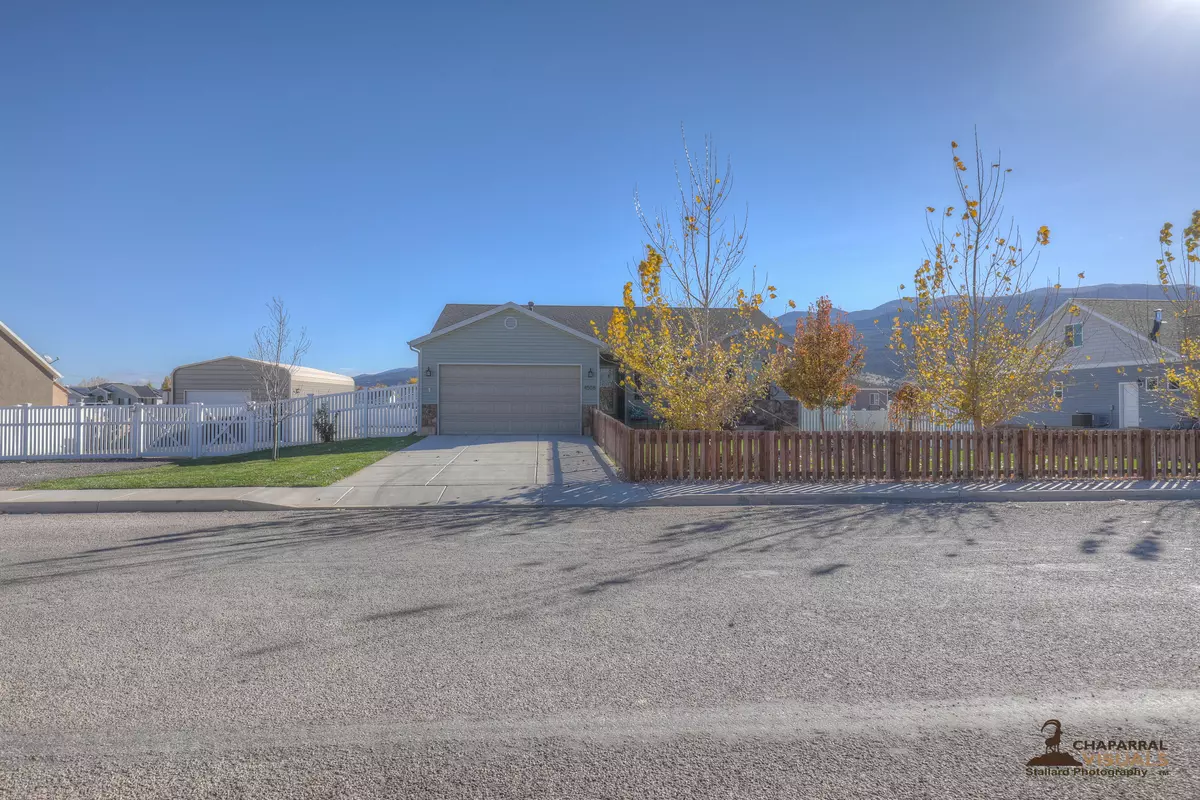 Enoch, UT 84721,4508 N High Noon STE