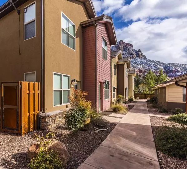 Springdale, UT 84767,77 Juniper LN #113