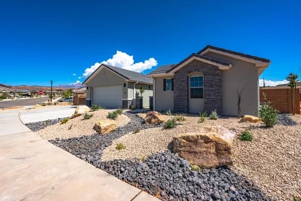 Washington, UT 84780,228 N Sage Crest CIR