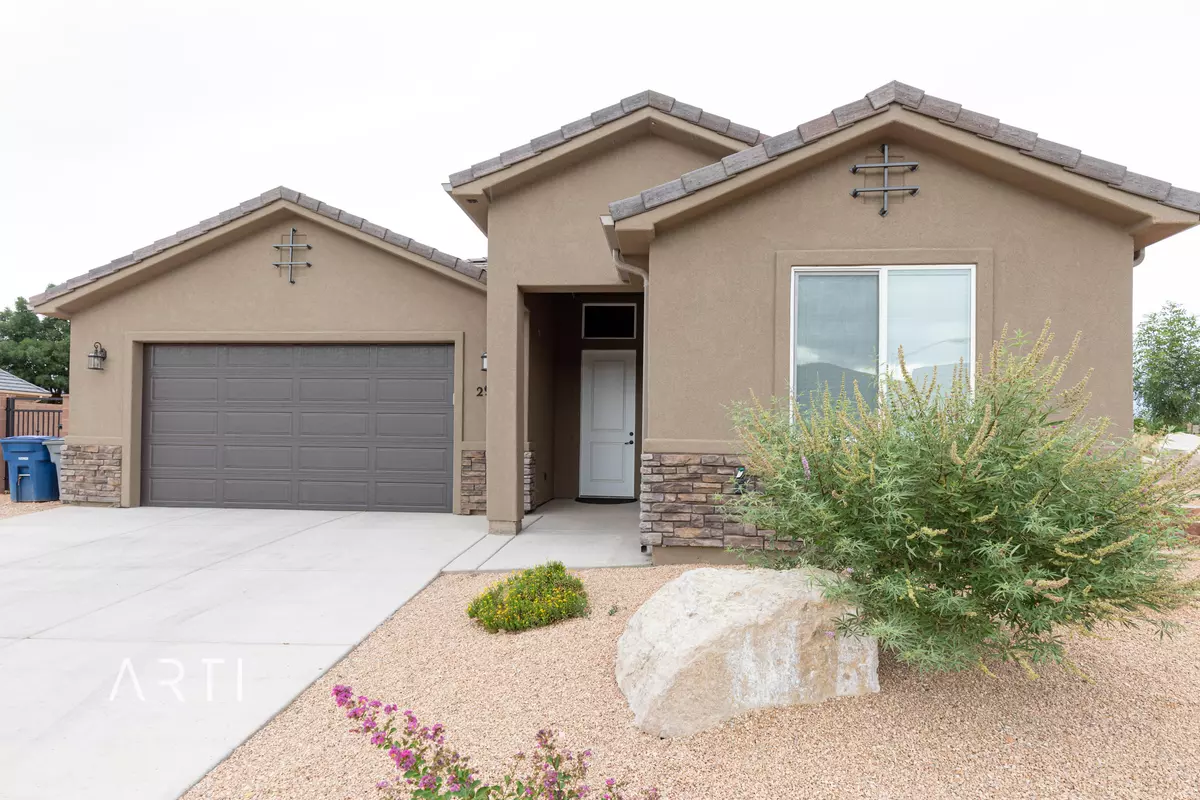 La Verkin, UT 84745,297 N 220 W