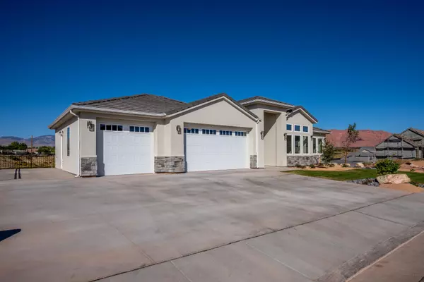 Santa Clara, UT 84765,1567 Desert Heights DR