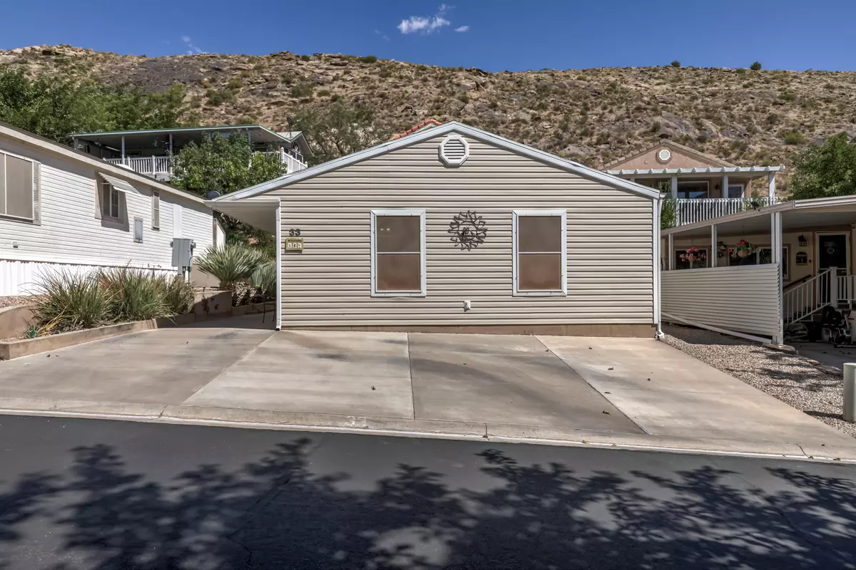 Hurricane, UT 84737,33 Redbluff DR