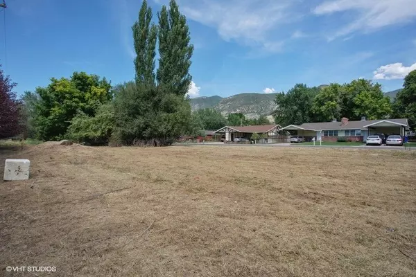 Centerville, UT 84014,Address not disclosed