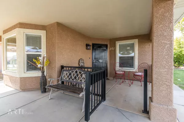 St George, UT 84790,2990 E Riverside DR #201