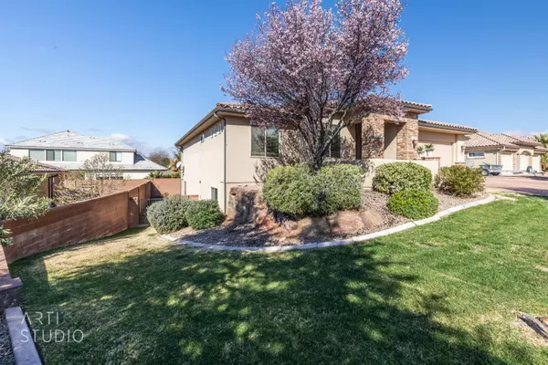 Santa Clara, UT 84765,793 Country LN