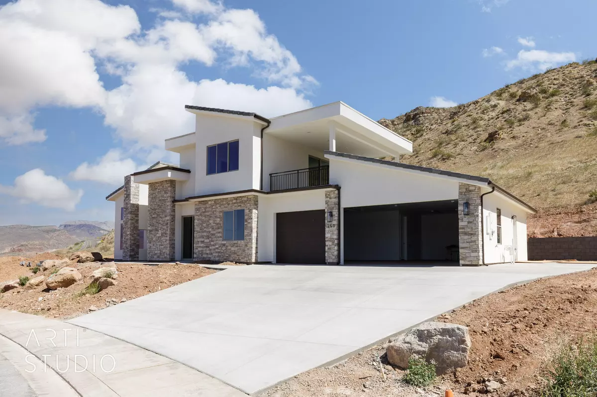 La Verkin, UT 84745,475 N 250 E