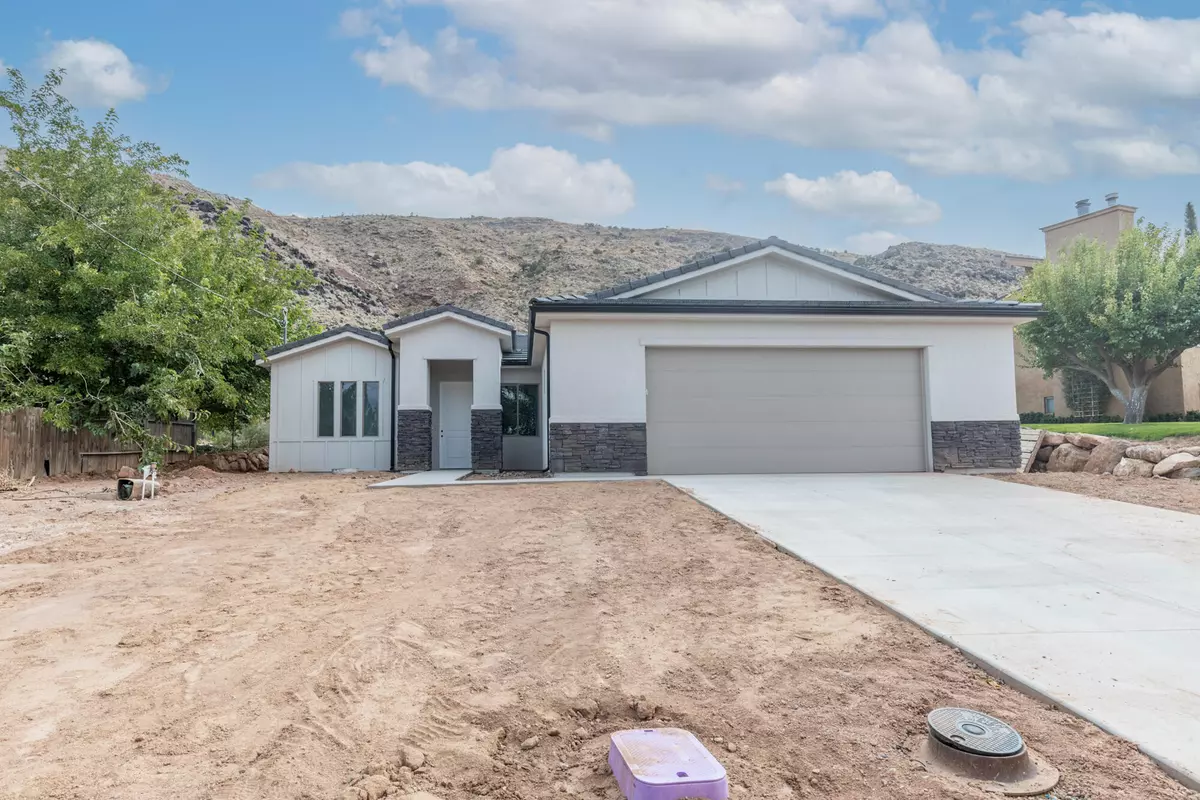 Toquerville, UT 84774,270 N Hillside DR