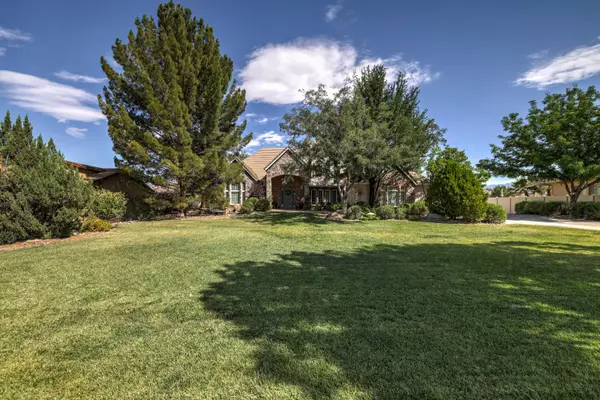 St George, UT 84790,490 Del Mar DR