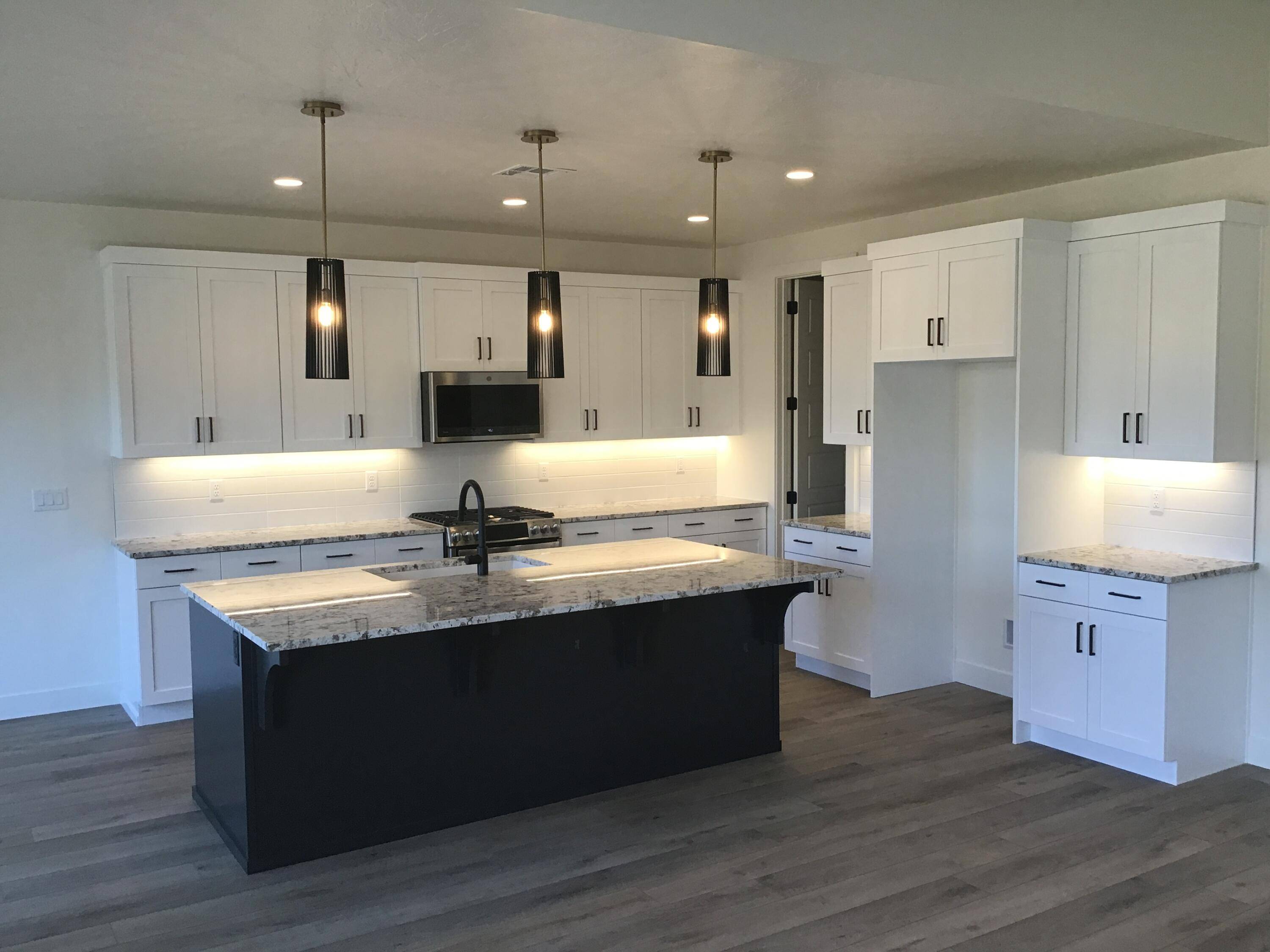 St George, UT 84770,1402 W Pocket Mesa DR