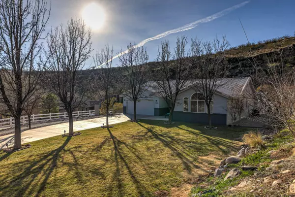 Toquerville, UT 84774,1530 S Cane CIR