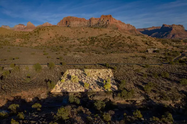 Springdale, UT 84767,Address not disclosed