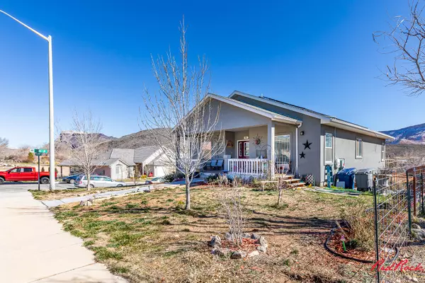 Toquerville, UT 84774,915 S Mulberry DR