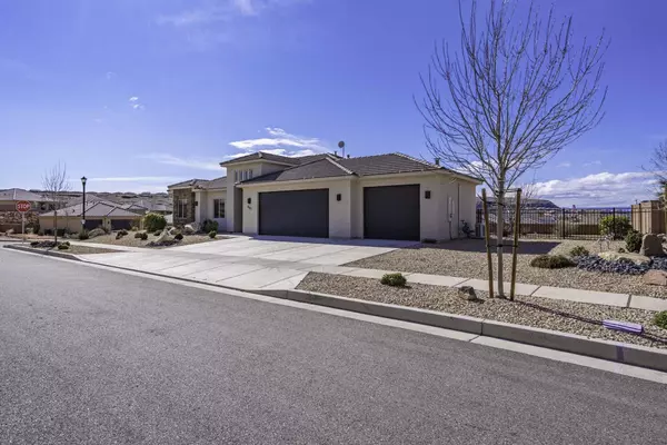 Washington, UT 84780,697 N Sage Creek CIR