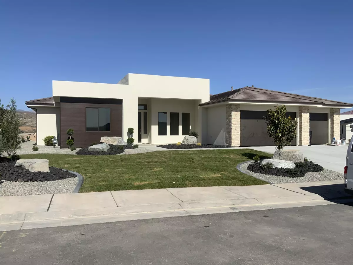 St George, UT 84770,214 S Megozzo DR