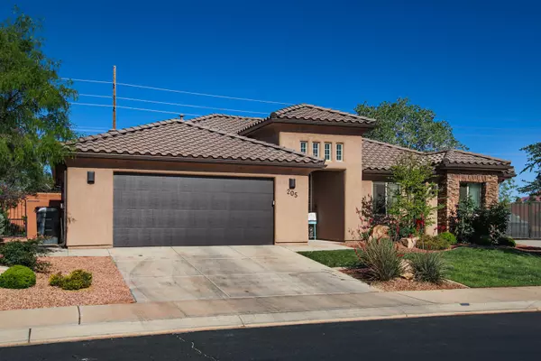 Ivins, UT 84738,205 E Desert Rose Way