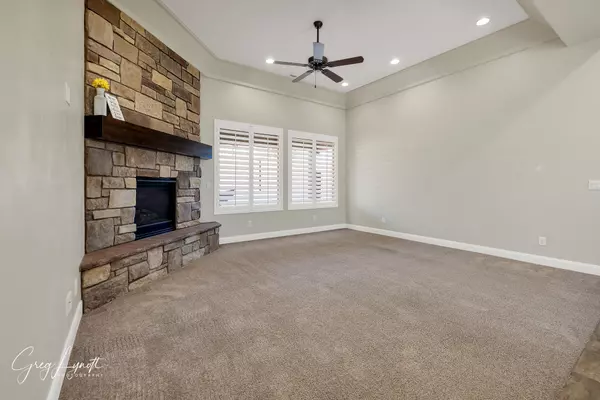 St George, UT 84790,2067 Cozy Cactus LN