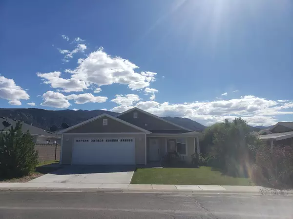 Parowan, UT 84761,2253 W 450 S