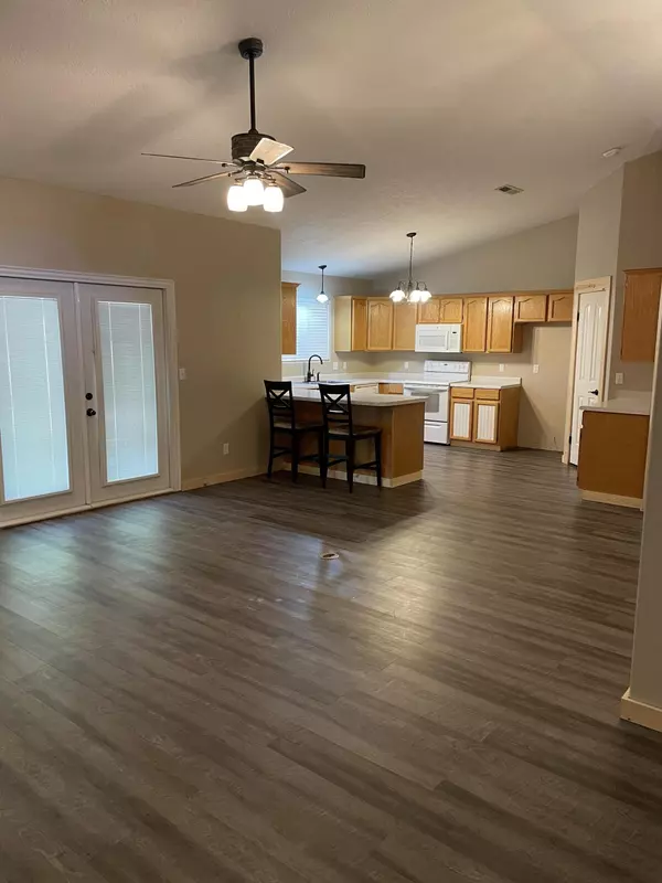 Santa Clara, UT 84765,1698 Tamarisk DR