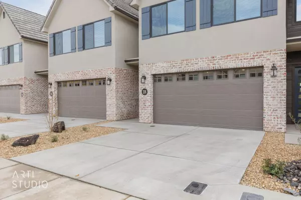 Santa Clara, UT 84765,960 Heritage DR #28