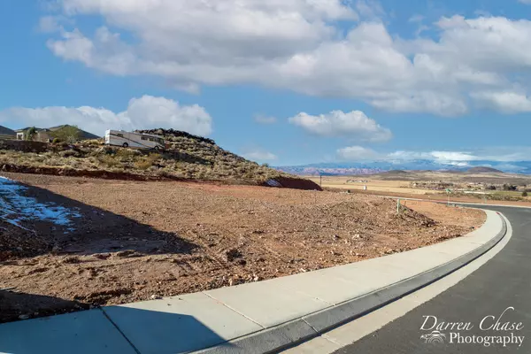 Hurricane, UT 84737,3270 S Cliffs DR #36