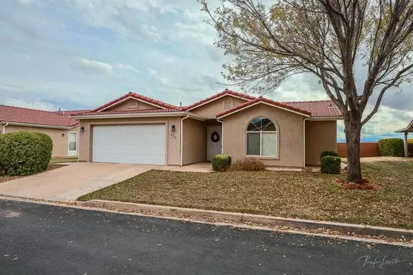 Ivins, UT 84738,434 E Oasis DR