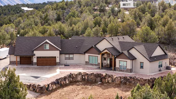 New Harmony, UT 84757,3636 S Canyon Cove DR