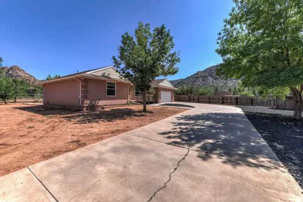 Hildale, UT 84784,780 N Hildale ST