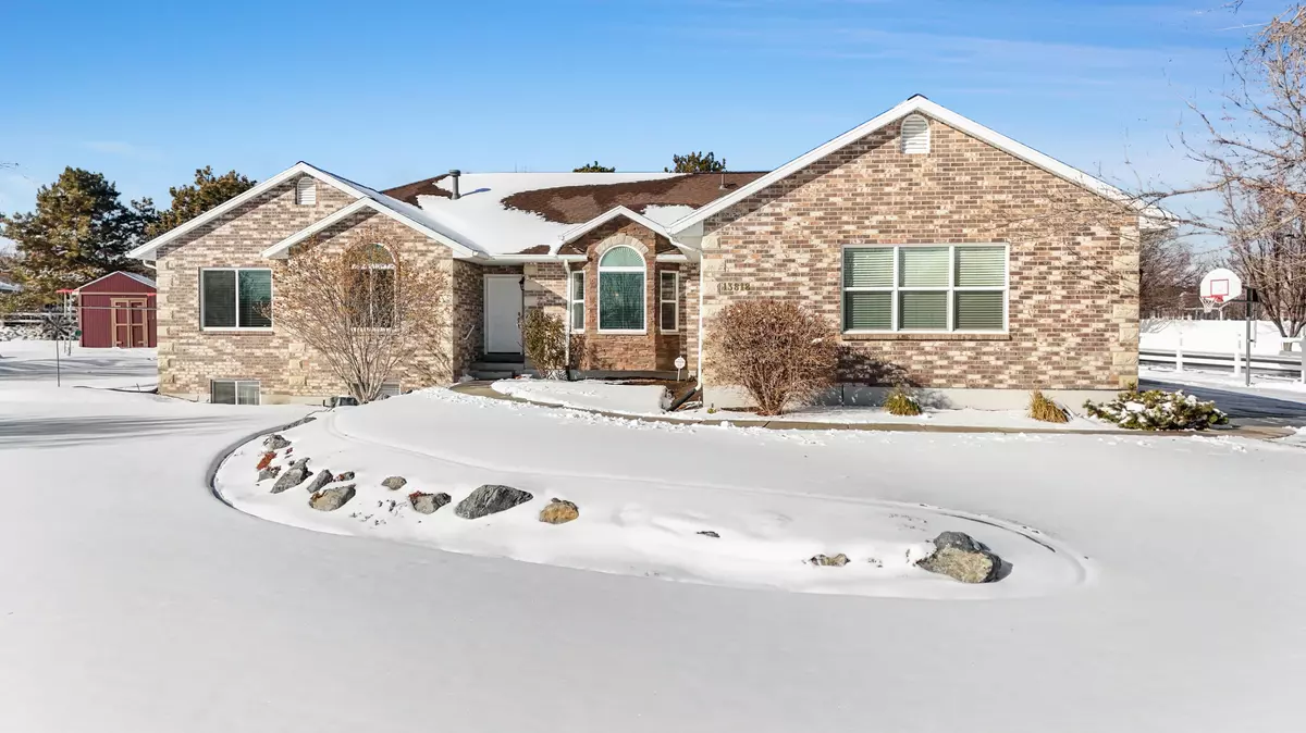 Bluffdale, UT 84065,13818 Deer View Place