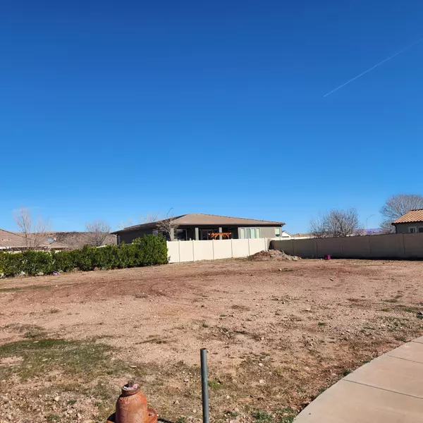 St George, UT 84770,854 W Crystal CIR #4