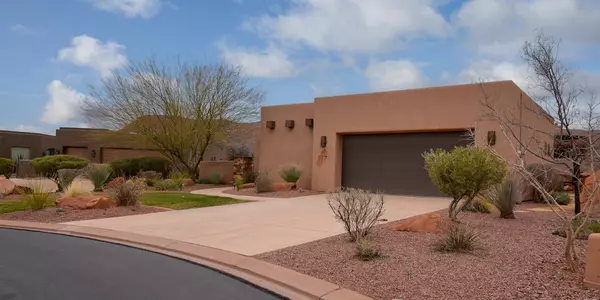 St George, UT 84770,2336 W Entrada Trail  #17